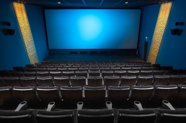 foto della sala di un cinema 